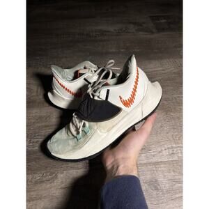 Nike Kyrie Low 3 'Sail Team Orange' Size 9.5